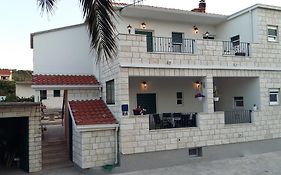 San Apartments